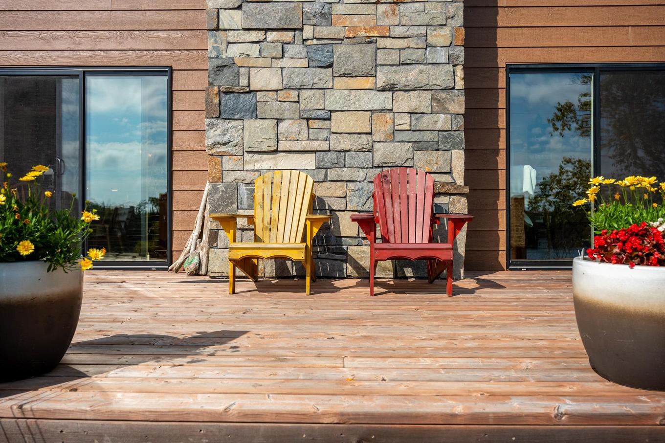 63 S Poplar Bay, District Of Kenora, ON -