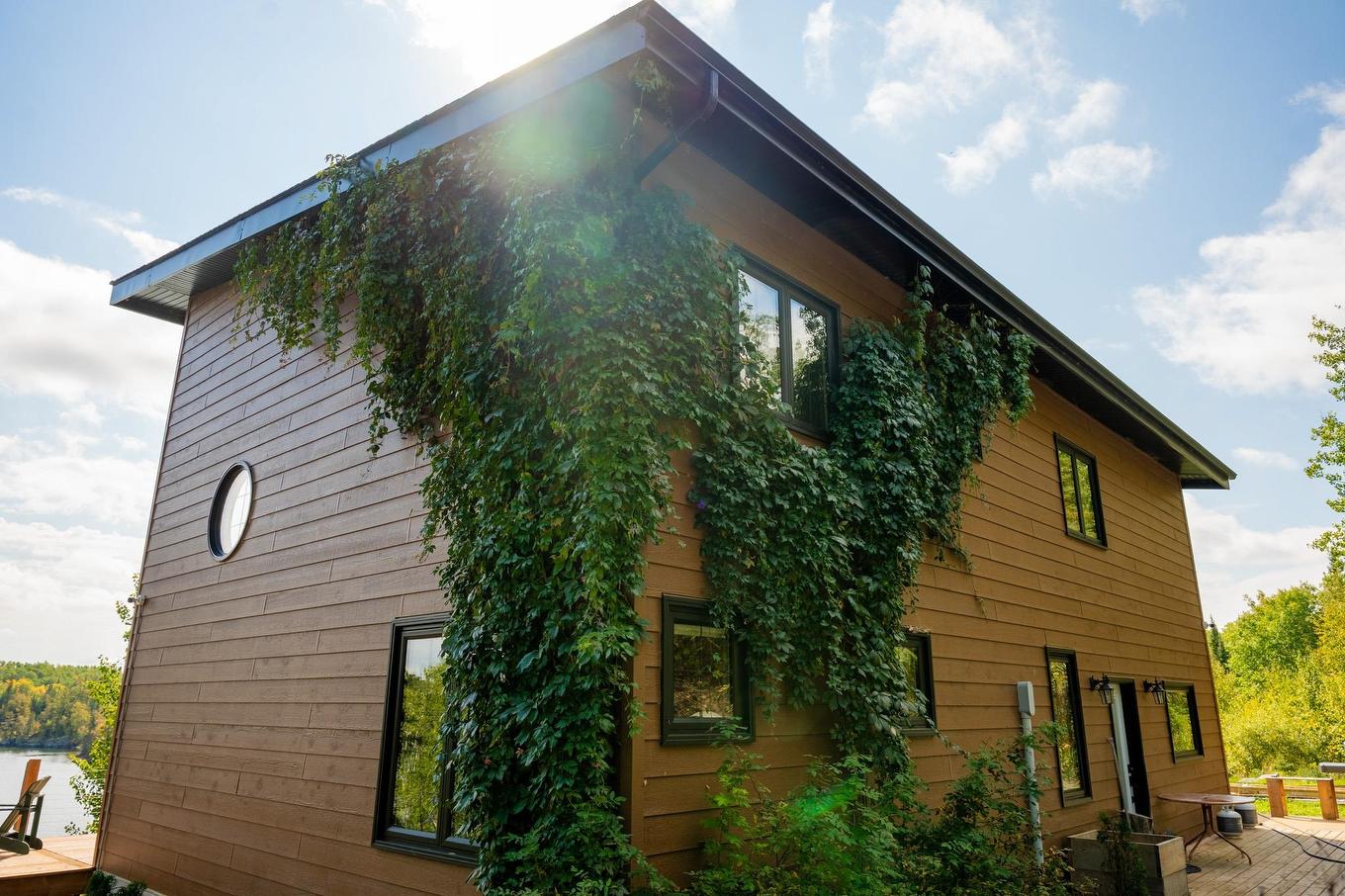 63 S Poplar Bay, District Of Kenora, ON - Outdoor With Exterior