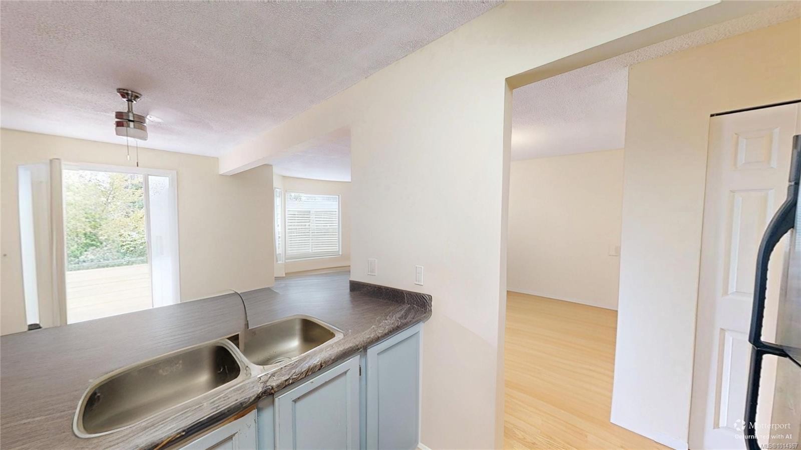 1-520 Rosehill St, Nanaimo, BC