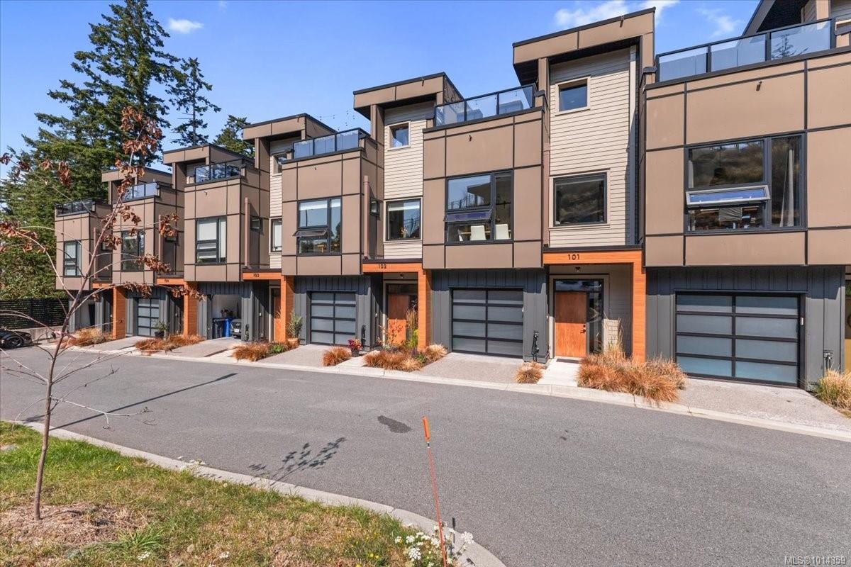 102-5711 Vanderneuk Rd, Nanaimo, BC