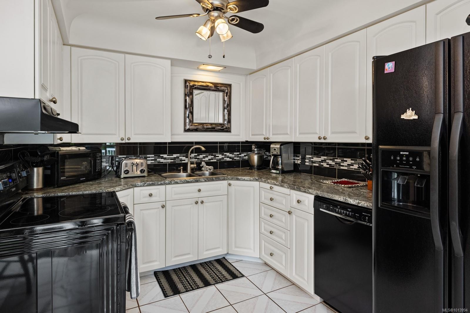 3367 Trans Canada Hwy, Cobble Hill, BC