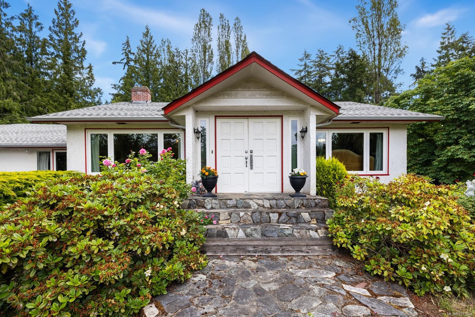3367 Trans Canada Hwy, Cobble Hill, BC