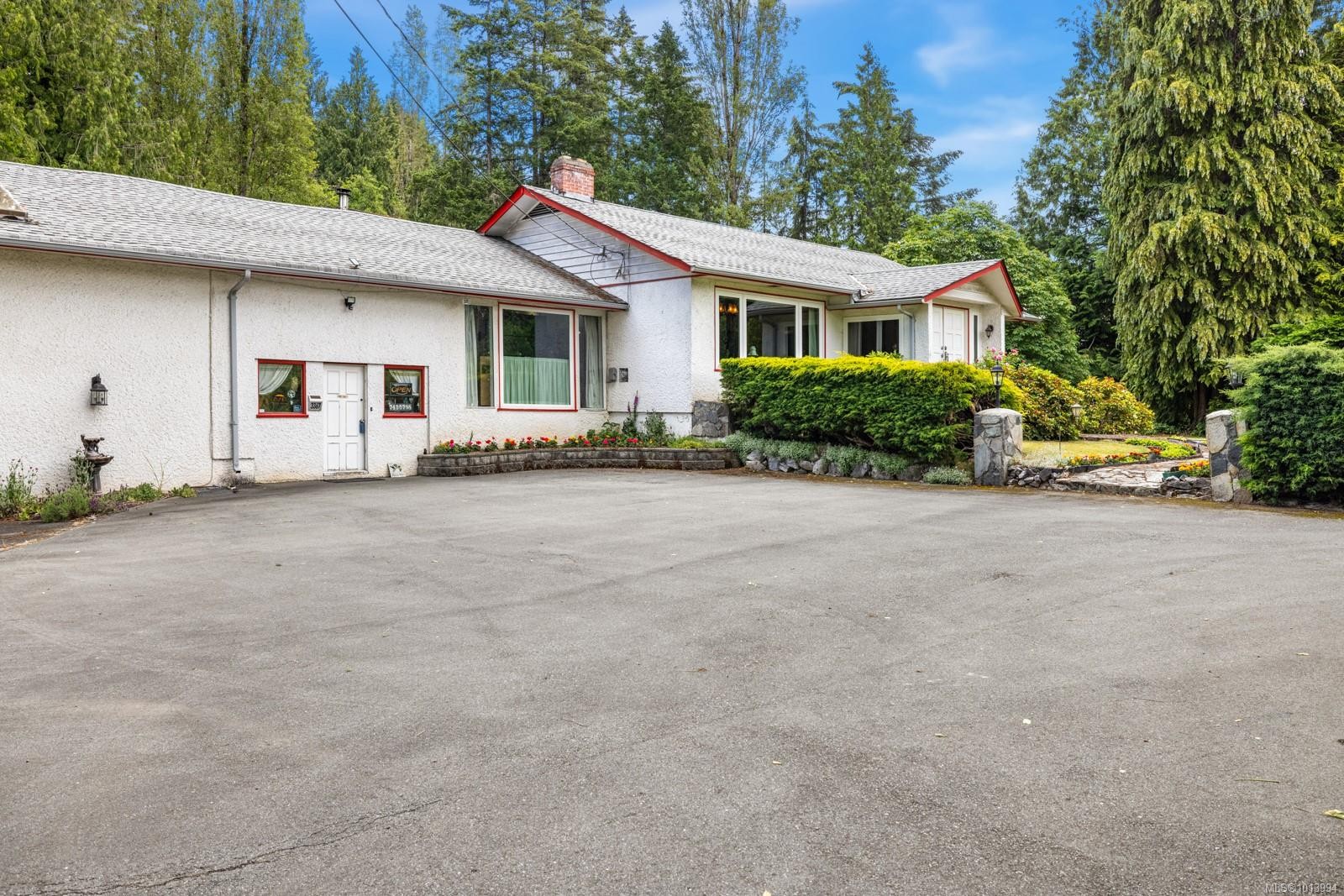 3367 Trans Canada Hwy, Cobble Hill, BC