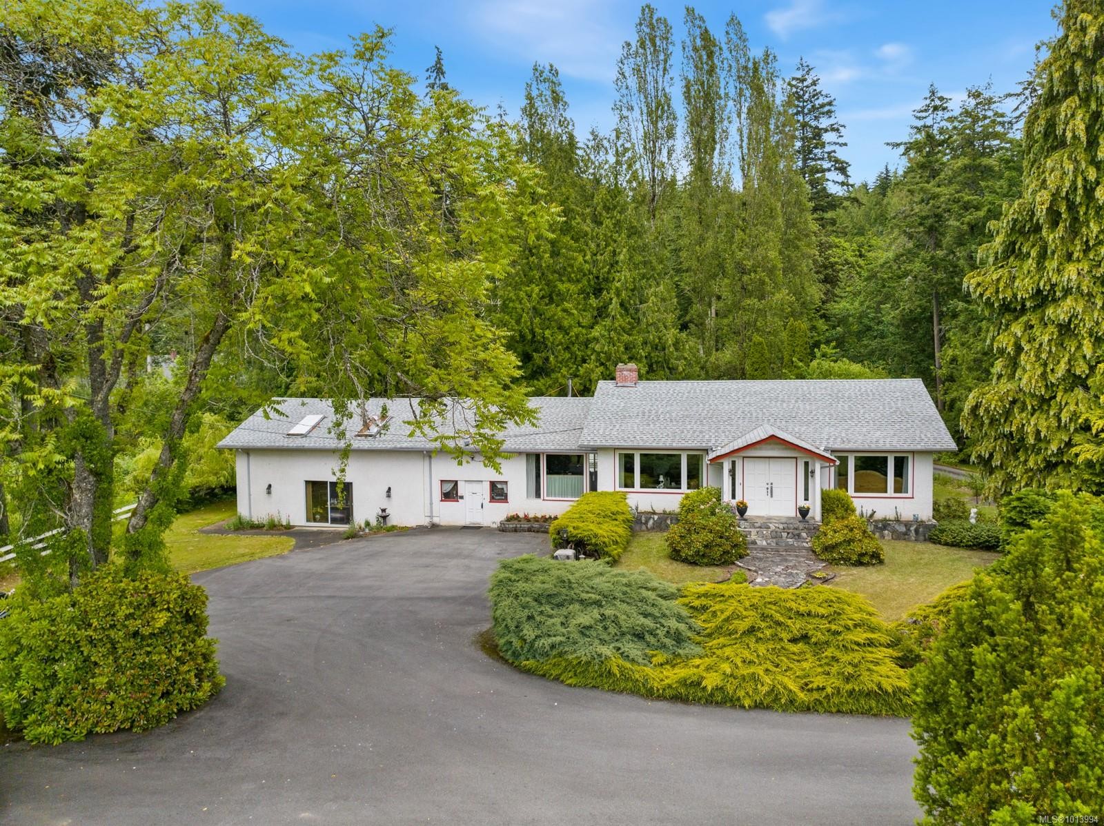 3367 Trans Canada Hwy, Cobble Hill, BC