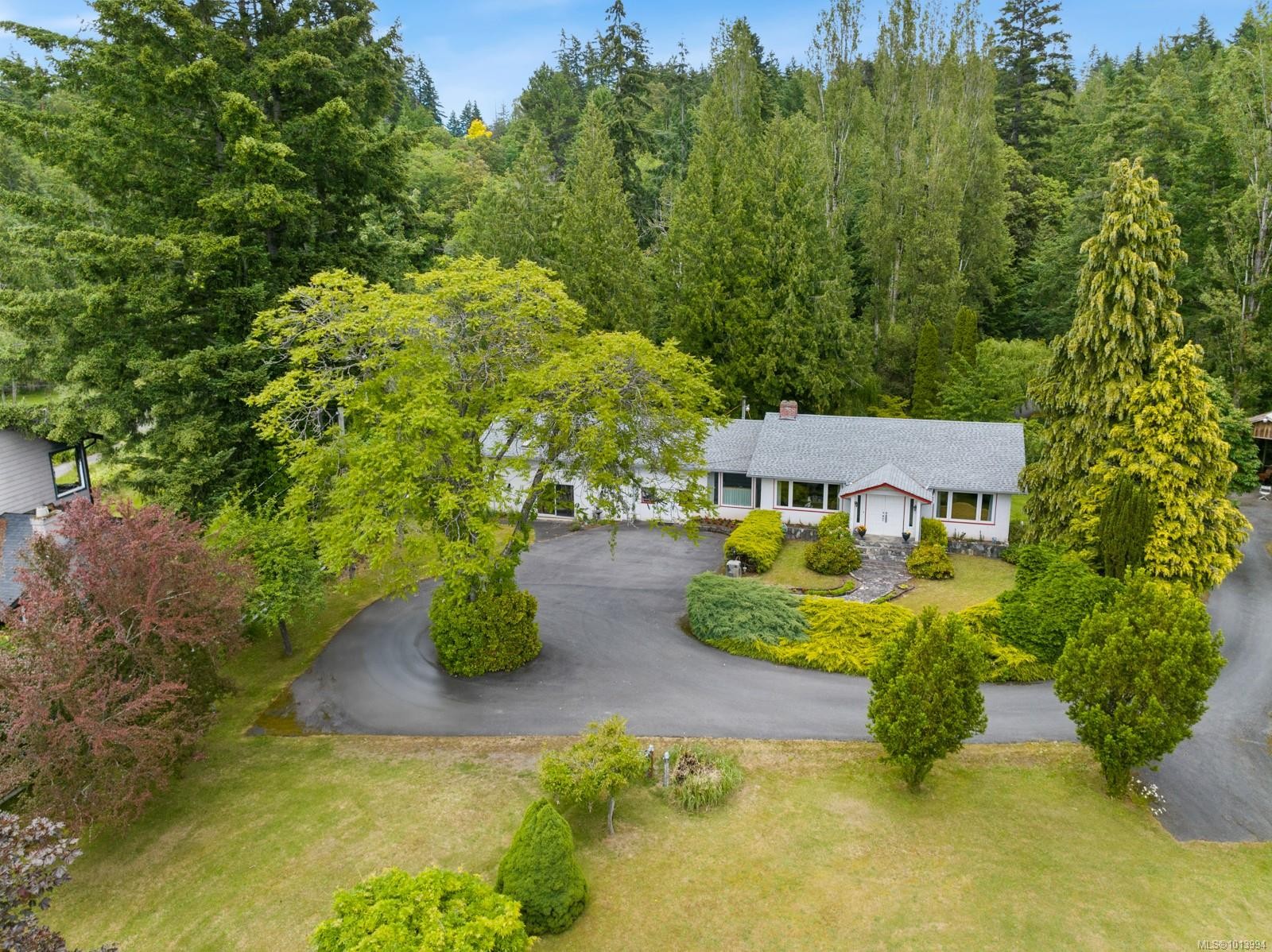 3367 Trans Canada Hwy, Cobble Hill, BC