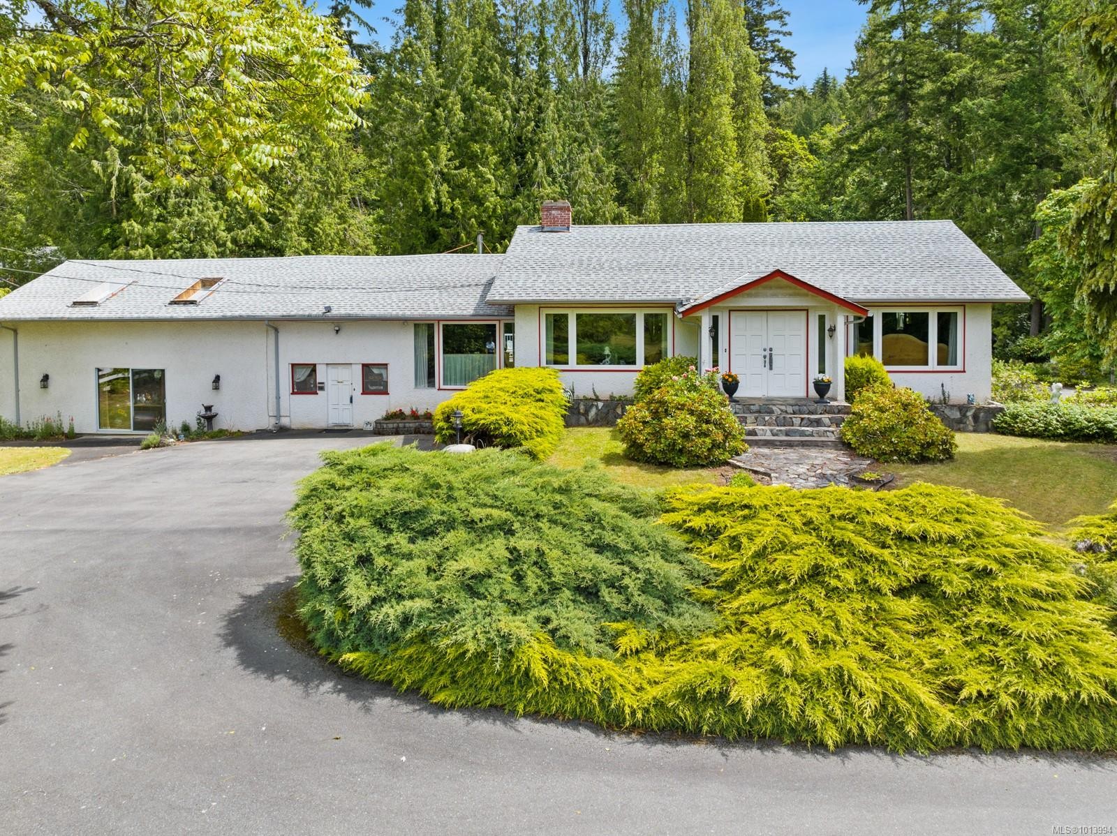 3367 Trans Canada Hwy, Cobble Hill, BC