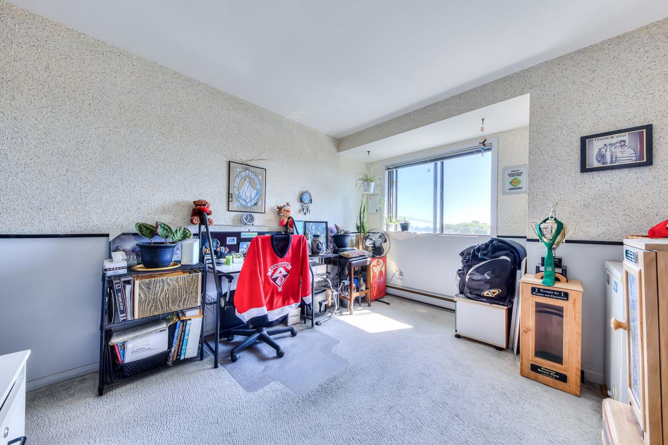 Chambre à coucher - 8-4948 Boul. Notre-Dame, Laval (Chomedey), QC - Indoor