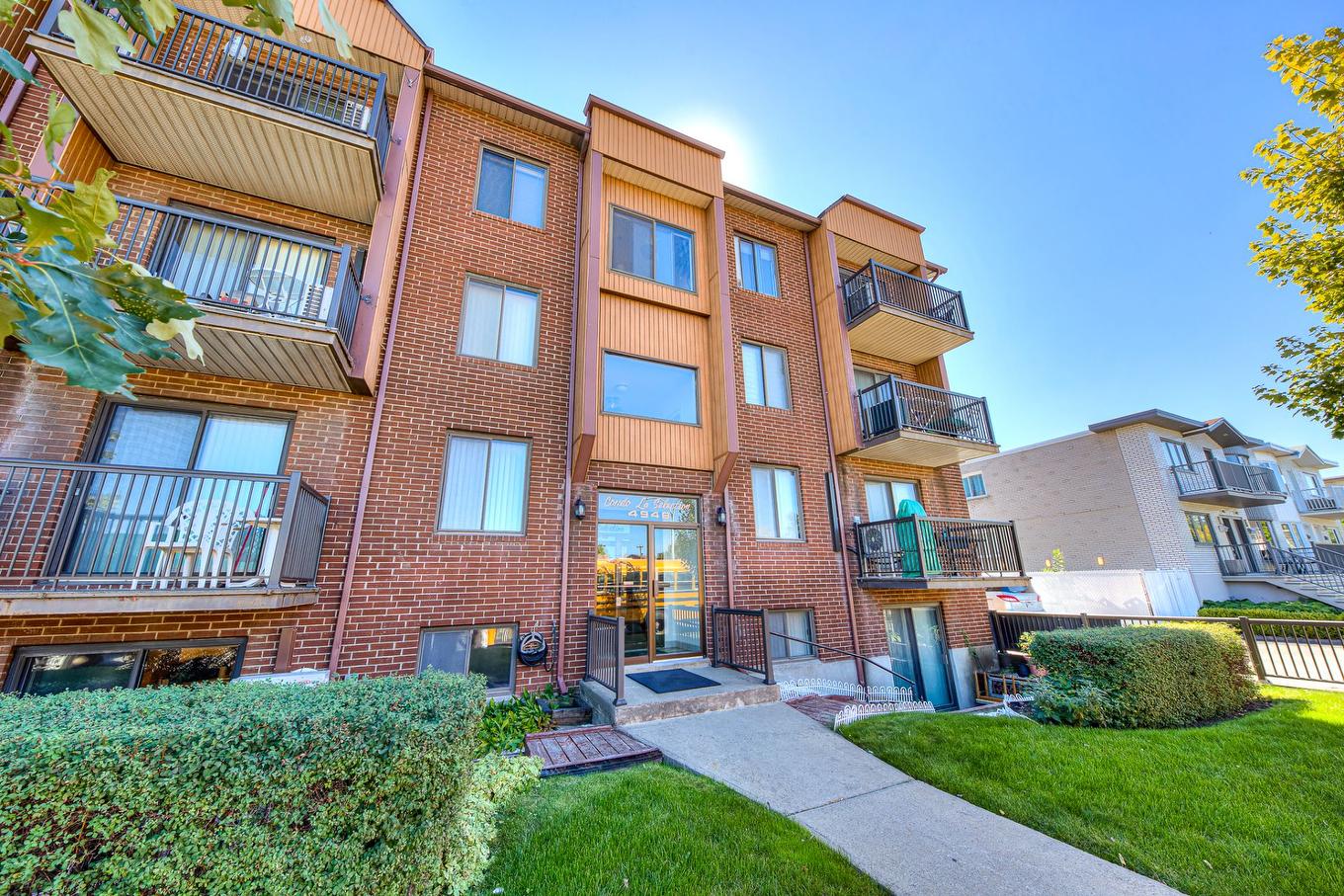 Façade - 8-4948 Boul. Notre-Dame, Laval (Chomedey), QC - Outdoor With Balcony