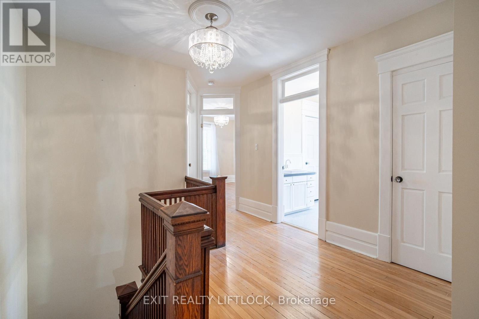 141 Hunter Street E, Peterborough (Ashburnham Ward 4), ON