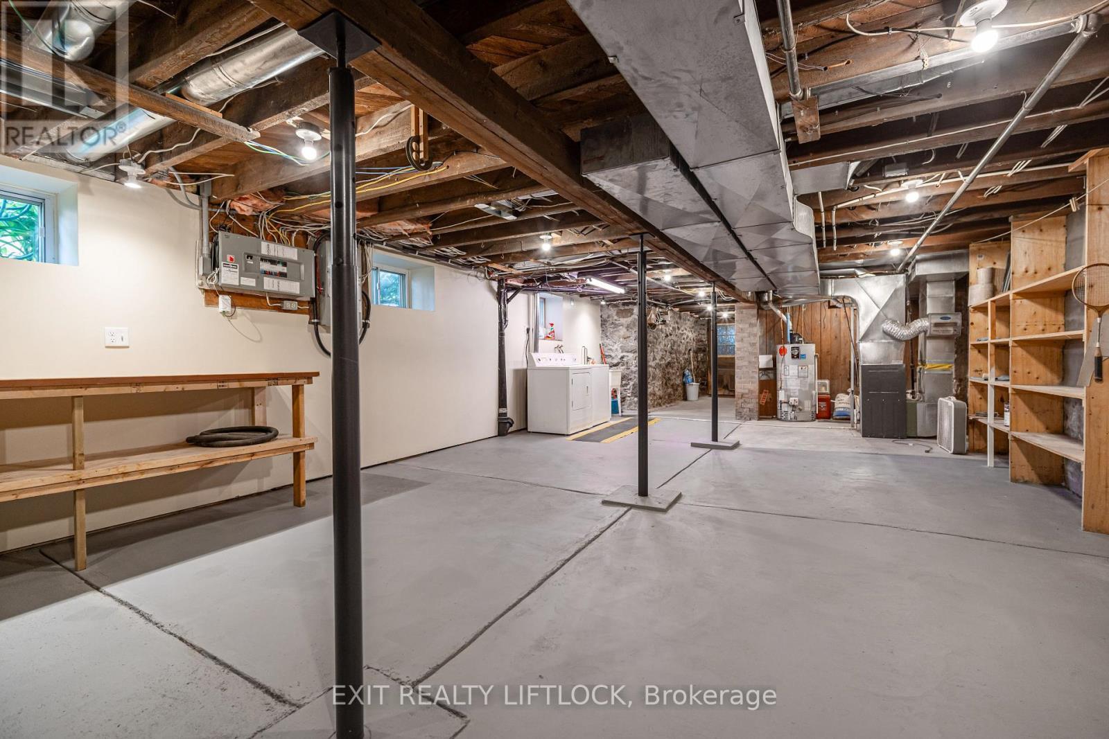 141 Hunter Street E, Peterborough (Ashburnham Ward 4), ON