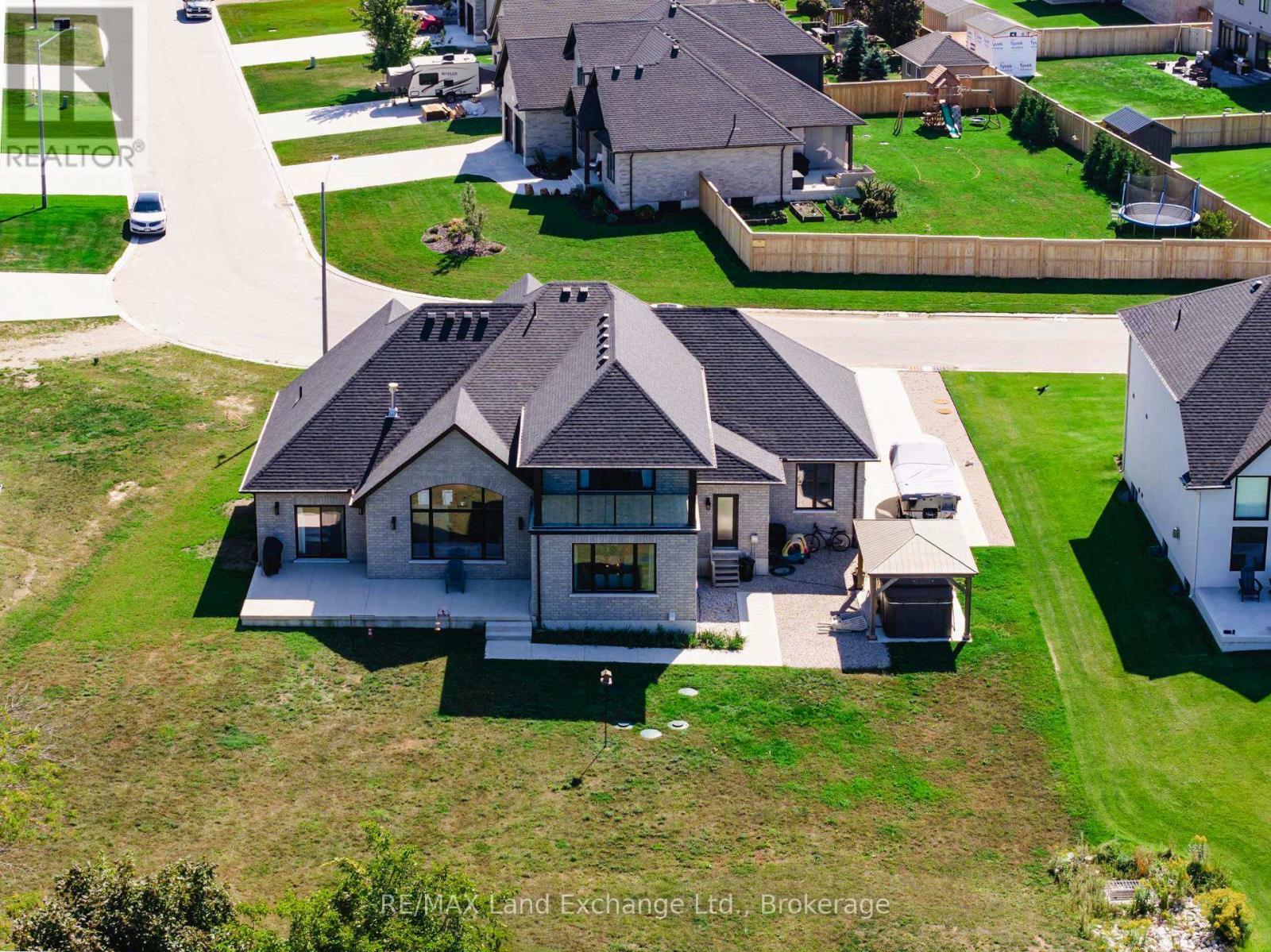 939 Bogdanovic Way, Huron-Kinloss, ON - Outdoor