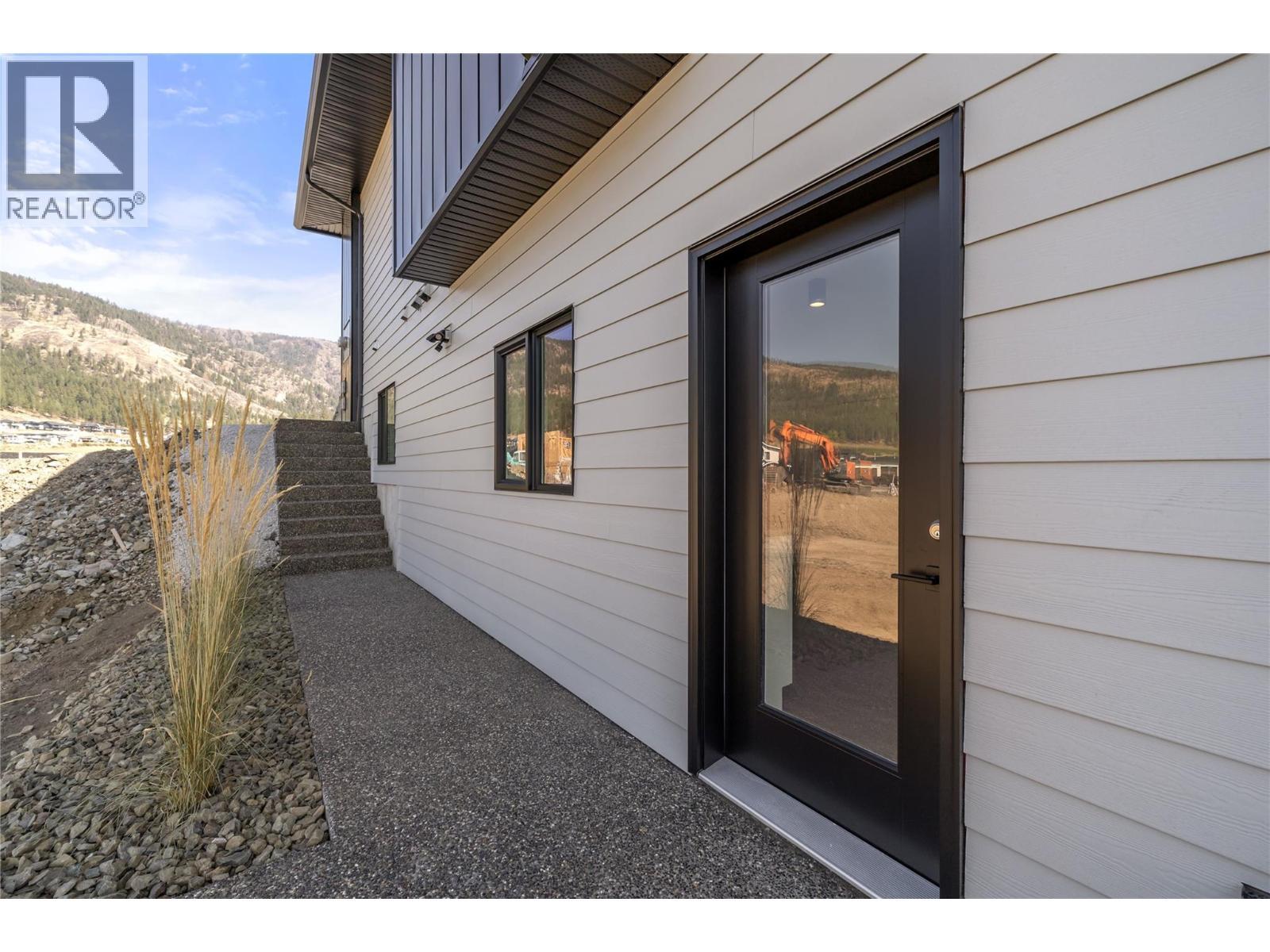2531 Pinnacle Ridge Drive, West Kelowna, BC - Outdoor With Exterior