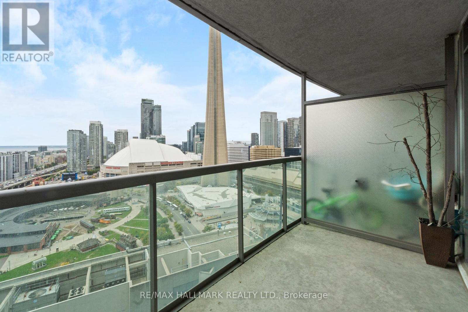 3211 - 30 Grand Trunk Crescent, Toronto, ON - Outdoor With Balcony With View With Exterior