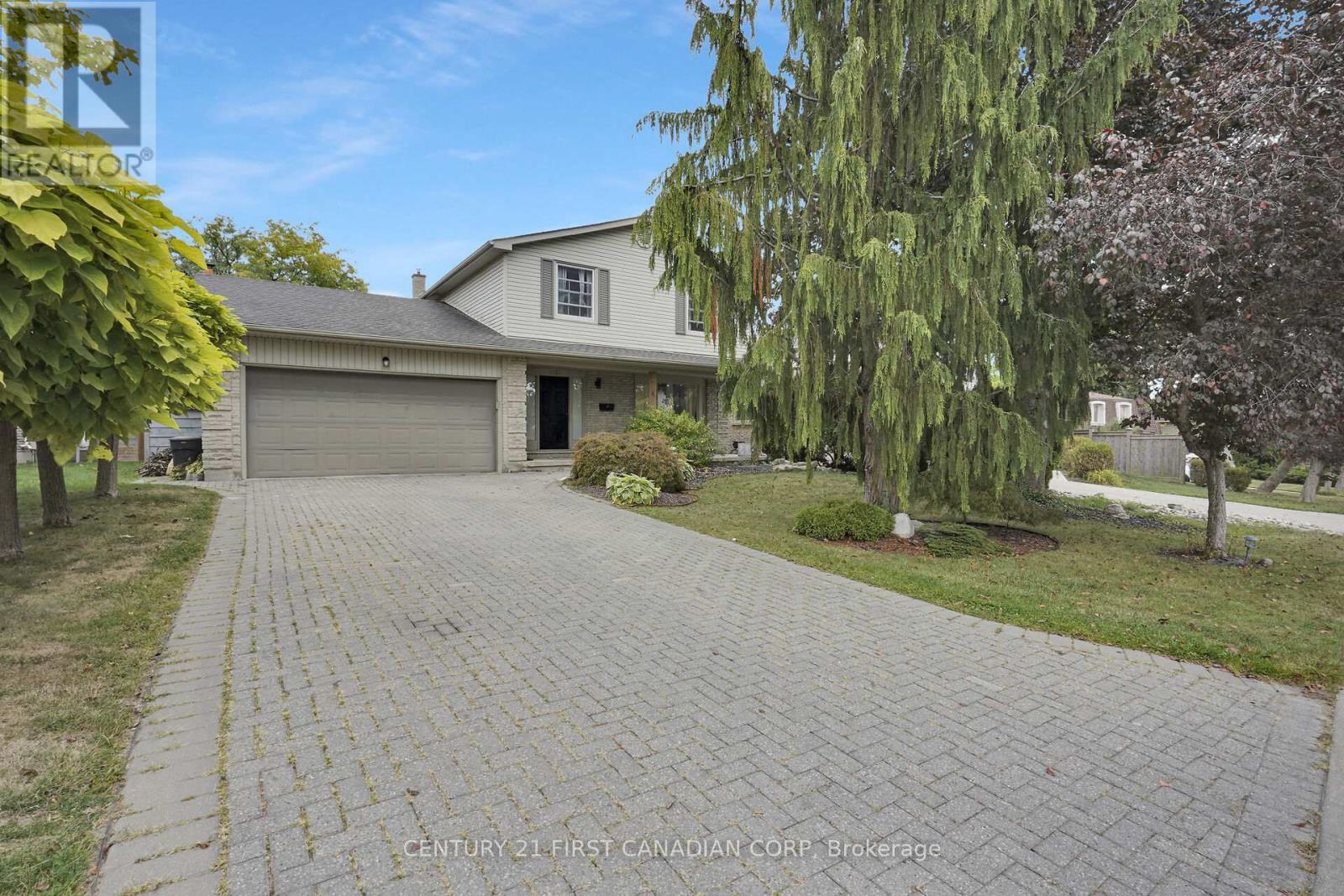 1027 Flintlock Court N, London North (North P), ON - Outdoor