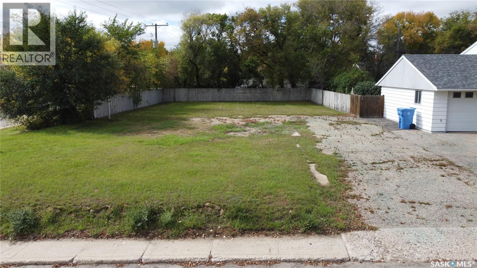 1011 Hillcrest Drive, Estevan, SK