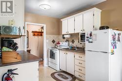 Sample Unit 2 - Kitchen -