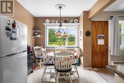 Sample Unit 2 - Eating Area -