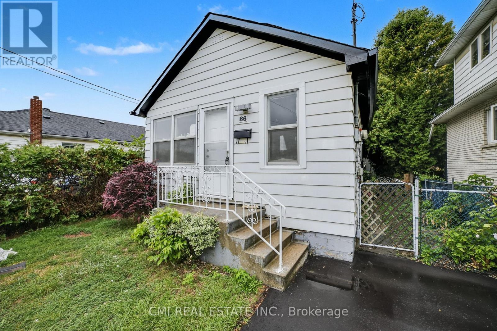 86 Adair Avenue S, Hamilton, ON - Outdoor