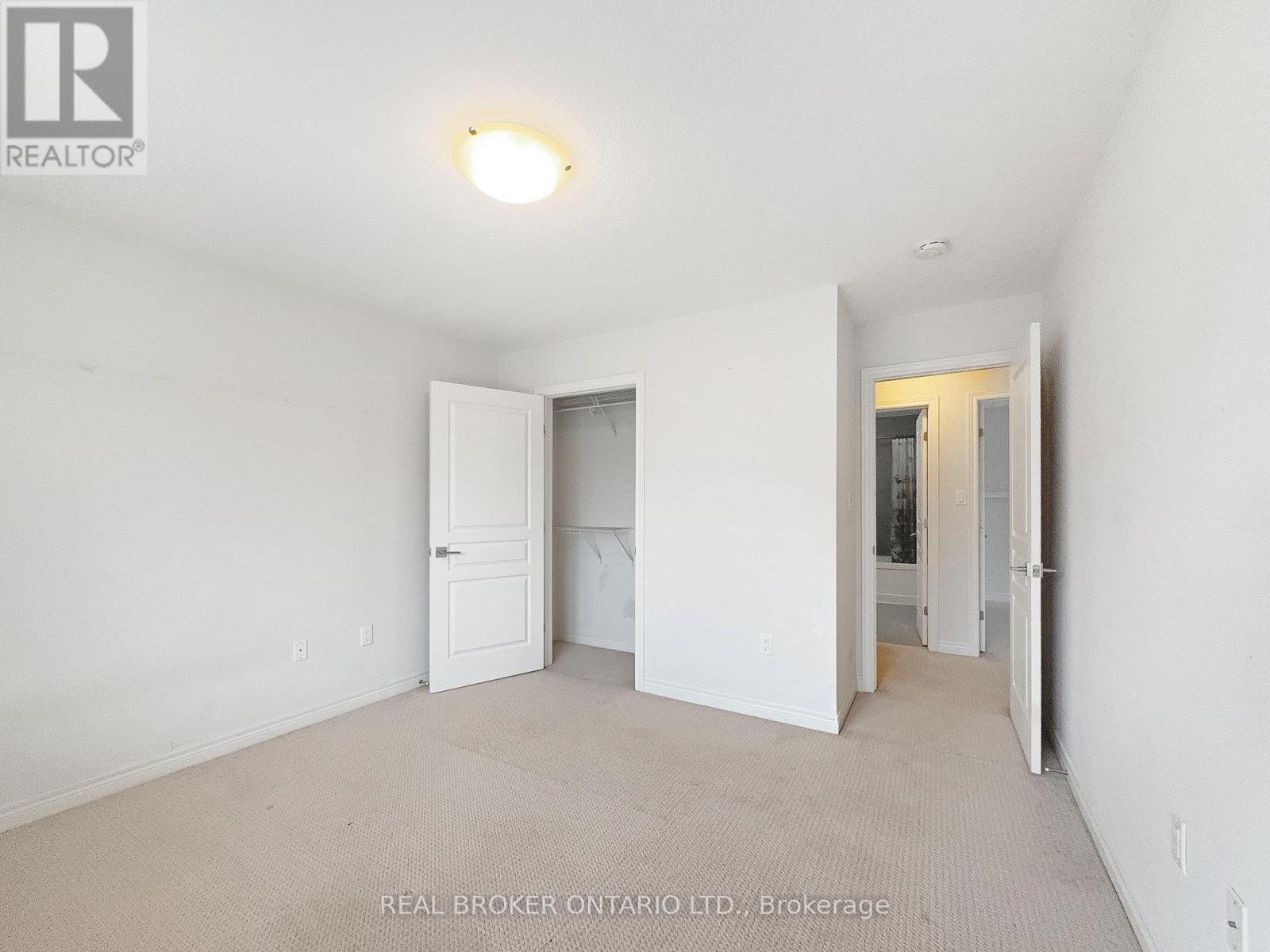 14 Whaley Lane, Hamilton, ON - Indoor Photo Showing Other Room