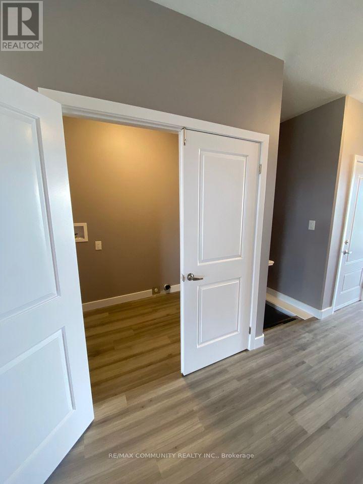 52 Potter Drive, Loyalist, ON - Indoor Photo Showing Other Room