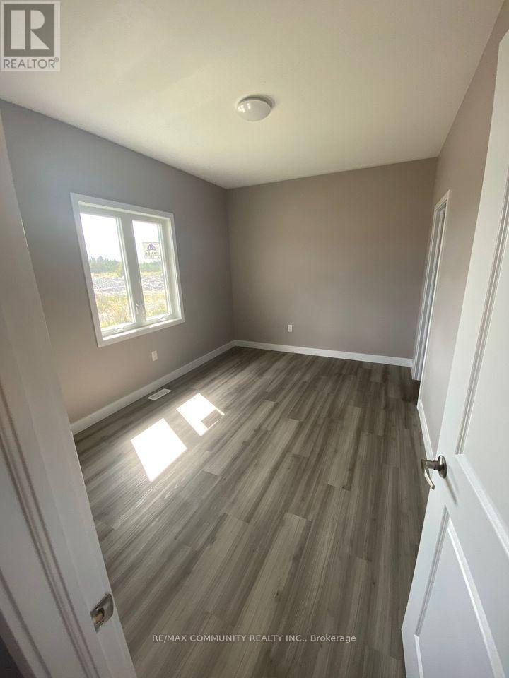 52 Potter Drive, Loyalist, ON - Indoor Photo Showing Other Room