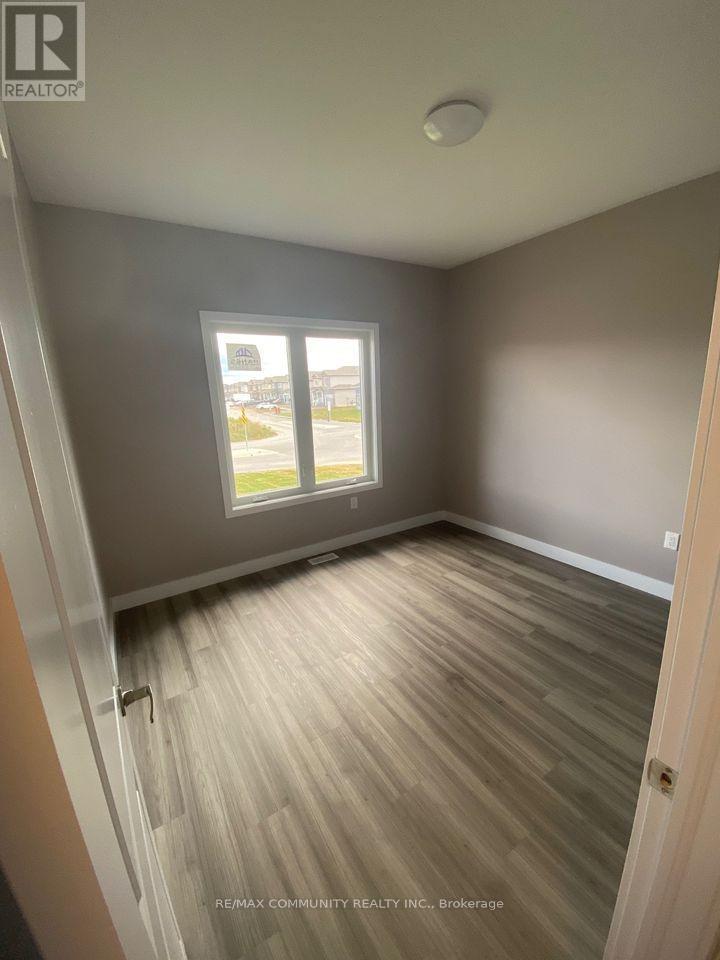 52 Potter Drive, Loyalist, ON - Indoor Photo Showing Other Room
