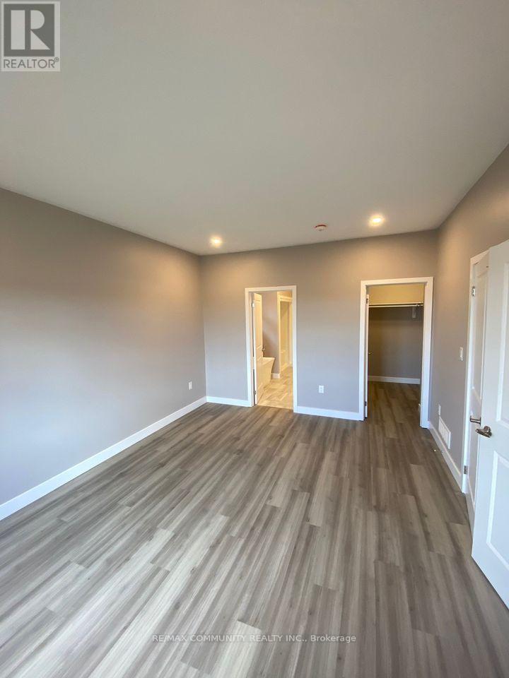 52 Potter Drive, Loyalist, ON - Indoor Photo Showing Other Room