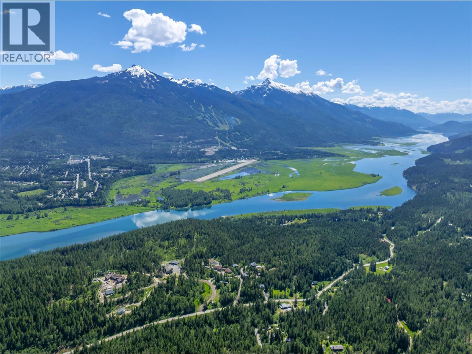 1734 Mt Begbie Road, Revelstoke, BC - Outdoor With View
