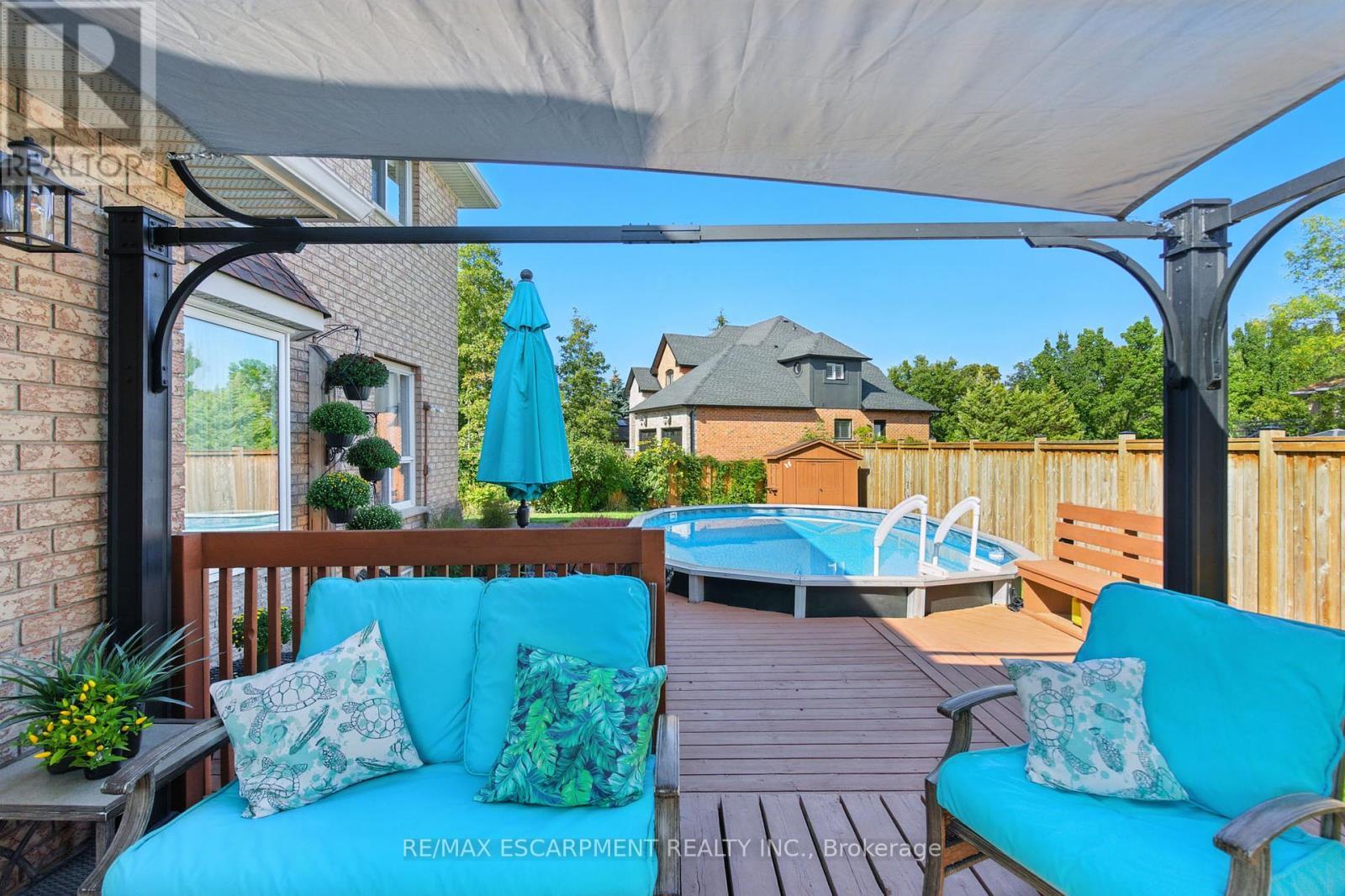 10 Shadowdale Drive, Hamilton, ON - Outdoor With Above Ground Pool With Deck Patio Veranda
