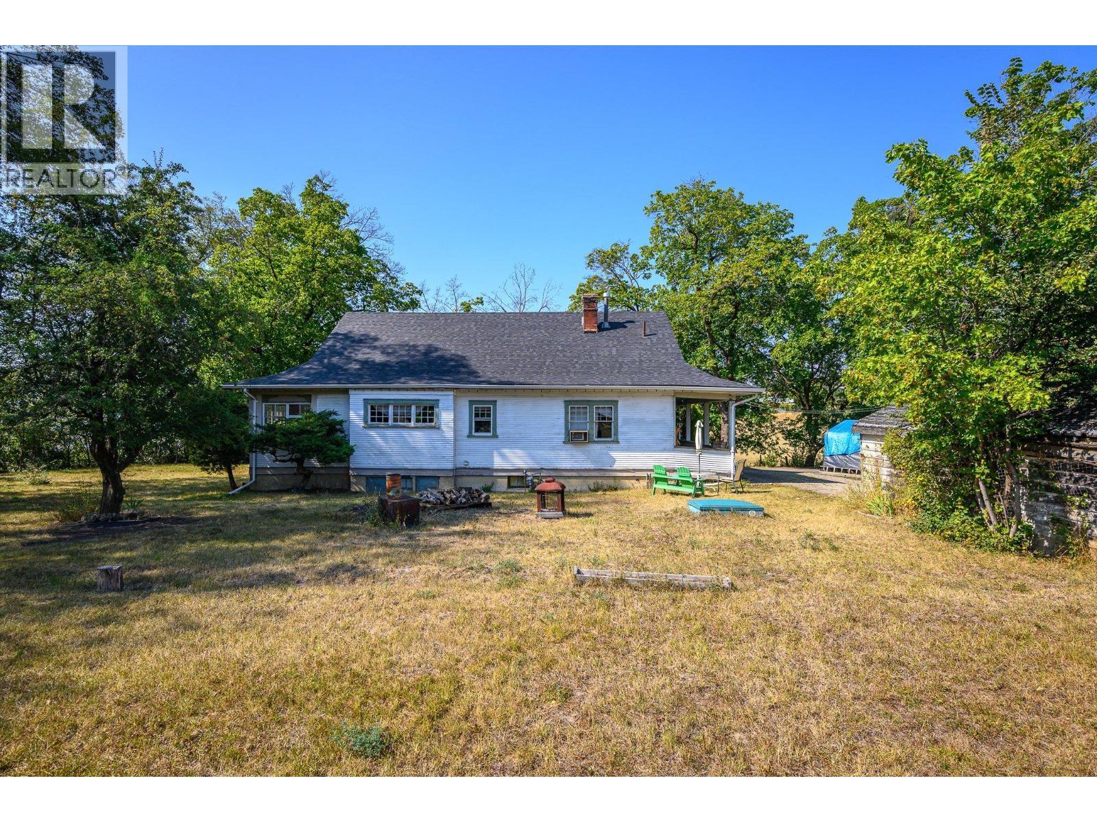 975 25 Avenue, Vernon, BC - Outdoor