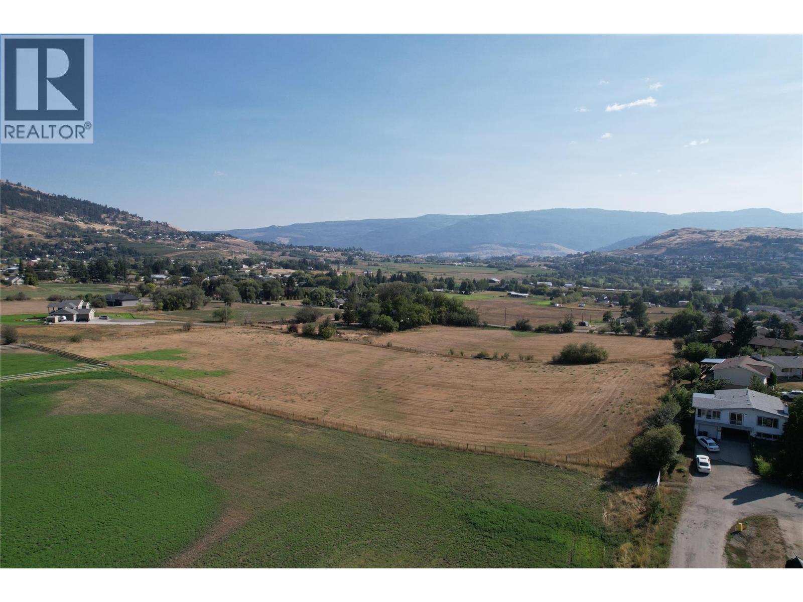 975 25 Avenue, Vernon, BC - Outdoor With View