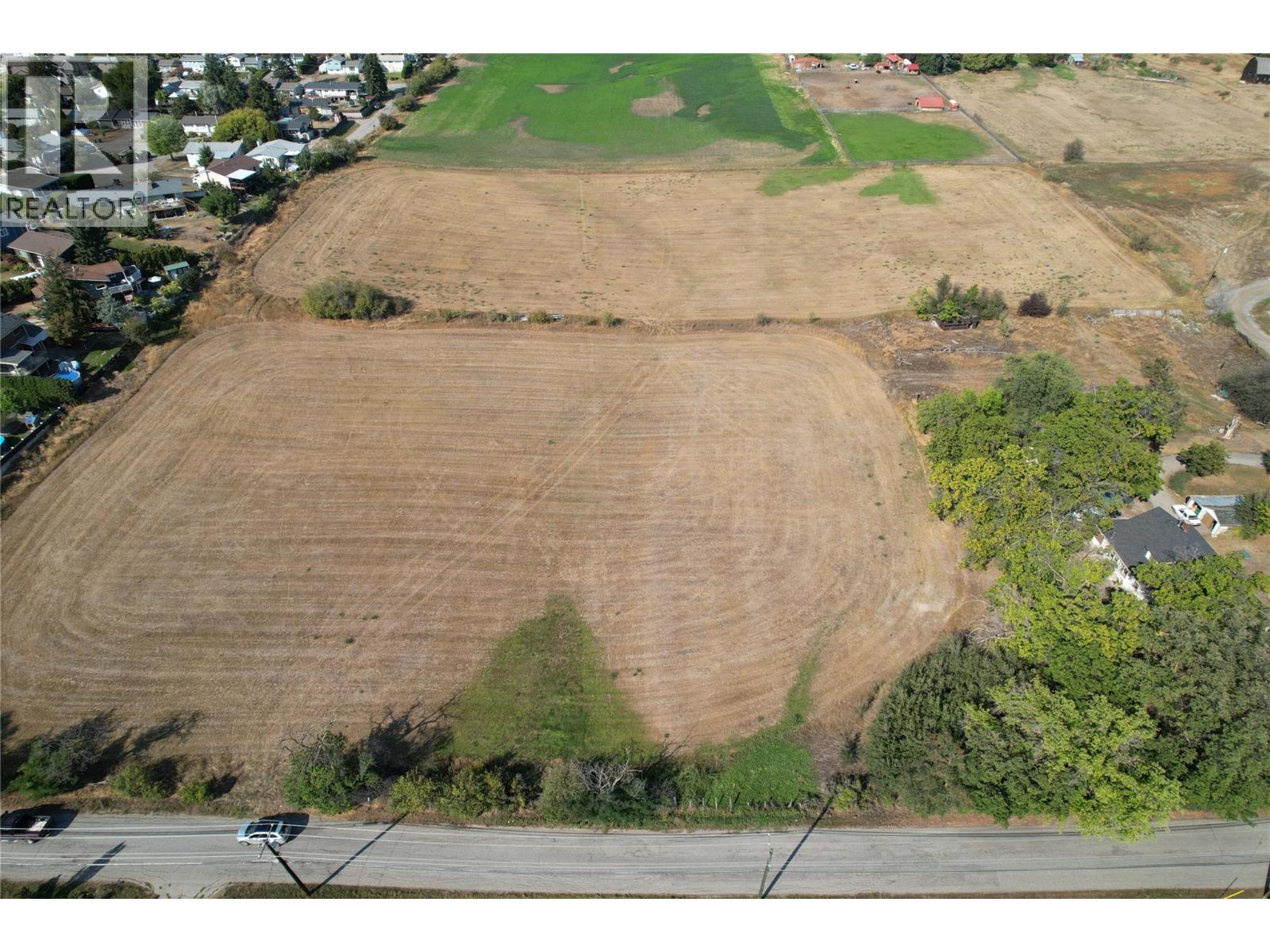 975 25 Avenue, Vernon, BC - Outdoor With View