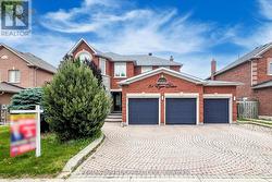 31 EYER DRIVE Markham, ON L6C 1T8