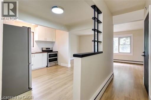 870 Guelph Street, Kitchener, ON - Indoor Photo Showing Kitchen