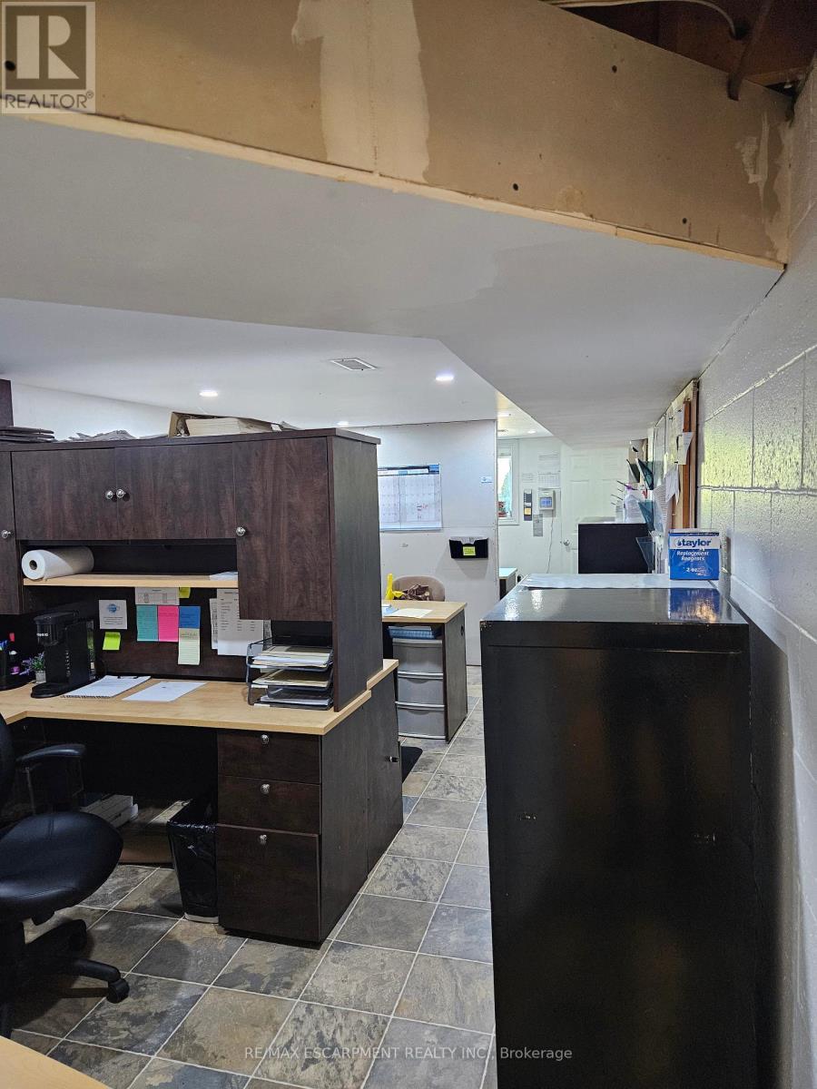 662 #6 Highway, Haldimand, ON - Indoor