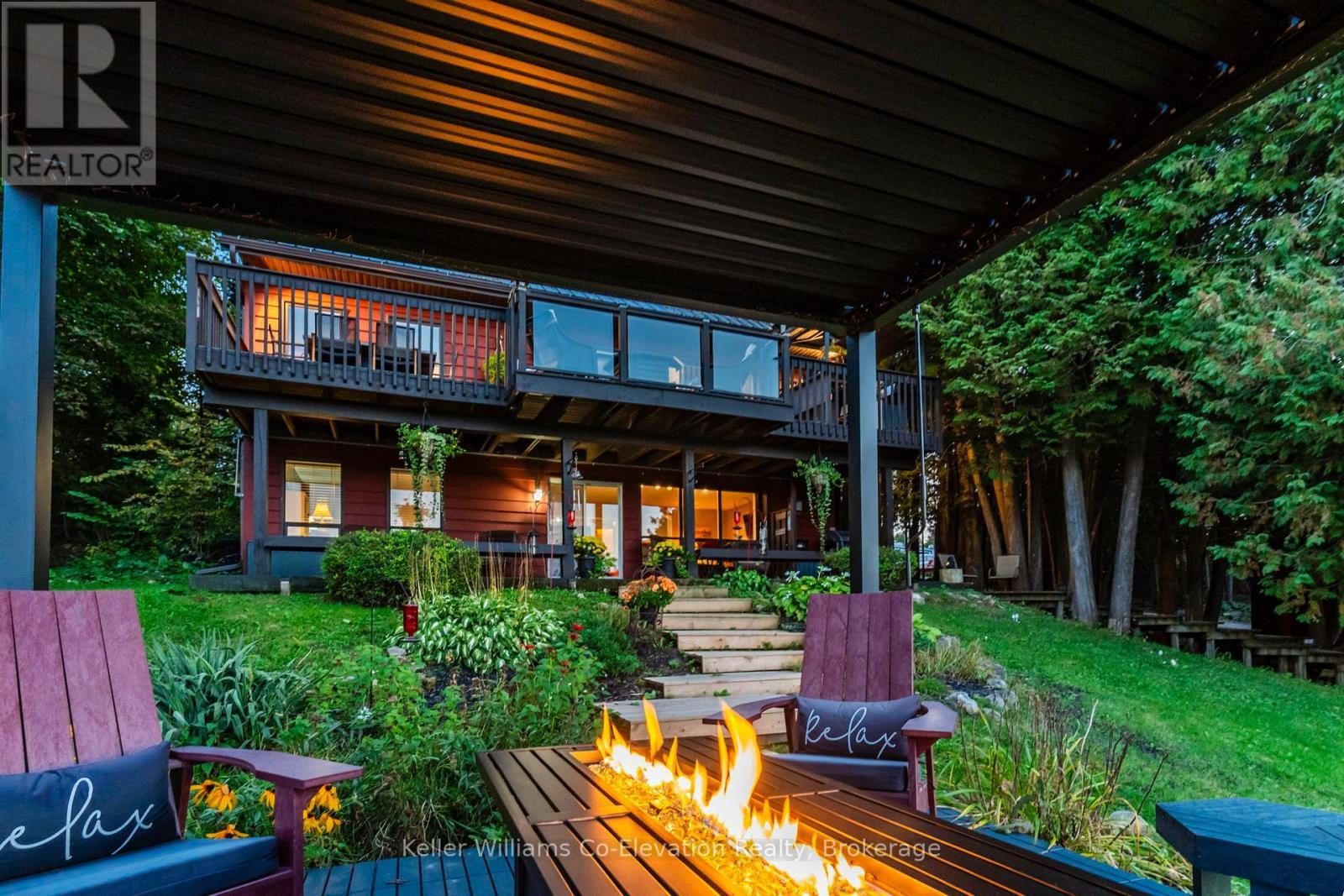 407047 Grey 4 Road, Grey Highlands, ON - Outdoor With Deck Patio Veranda