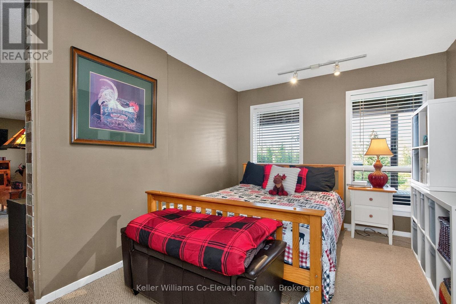 407047 Grey 4 Road, Grey Highlands, ON - Indoor Photo Showing Bedroom
