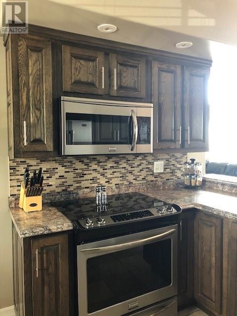 5 Local Road, Mainland, NL - Indoor Photo Showing Kitchen With Upgraded Kitchen
