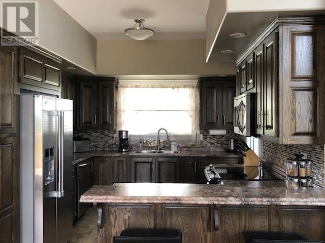 5 Local Road, Mainland, NL - Indoor Photo Showing Kitchen With Double Sink