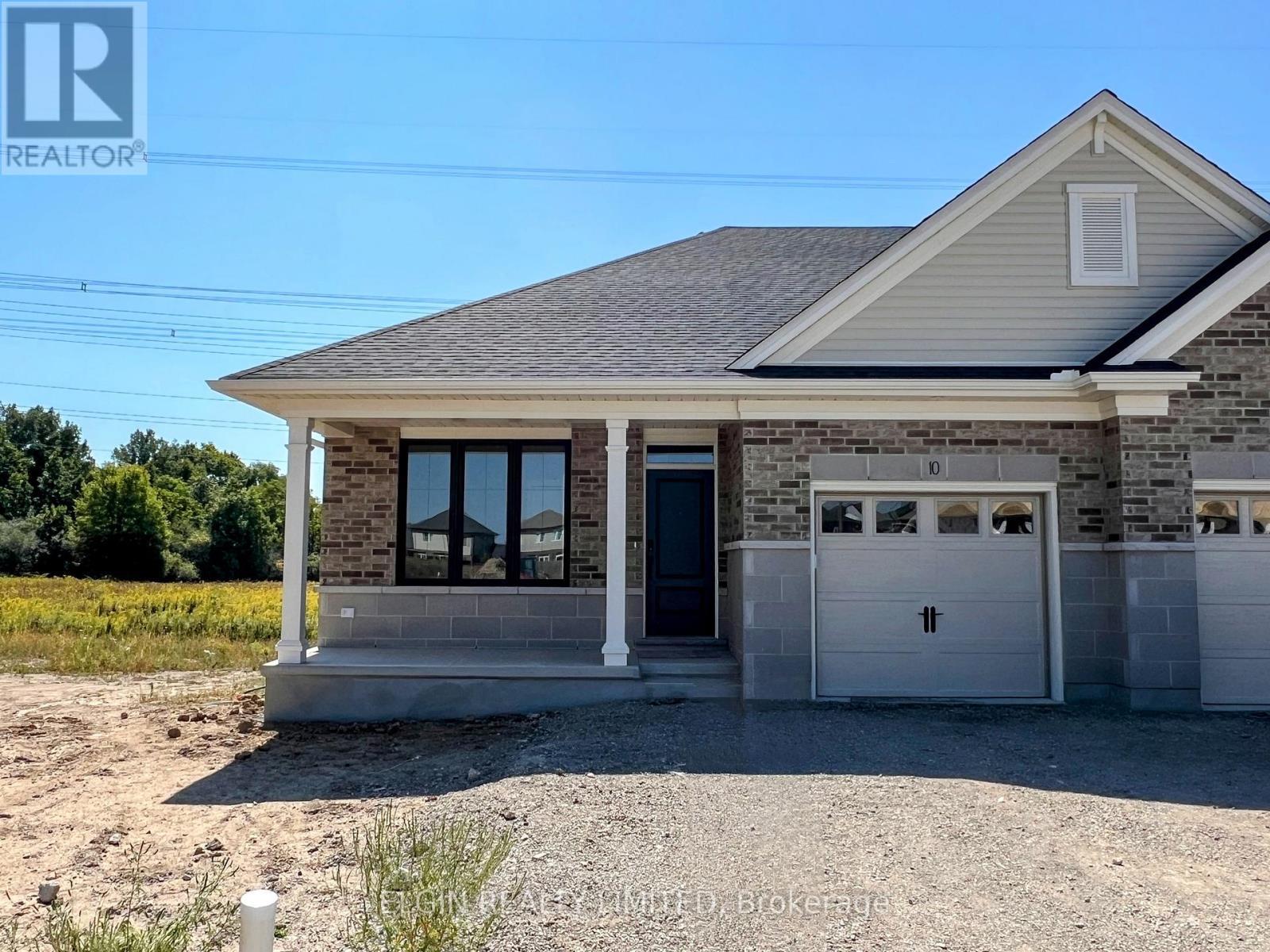 10 Columbus Court, Central Elgin, ON - Outdoor