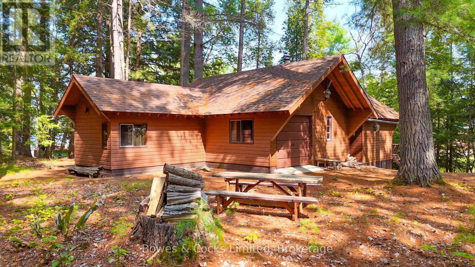 915 Madawaska River Drive, Madawaska Valley, ON - Outdoor