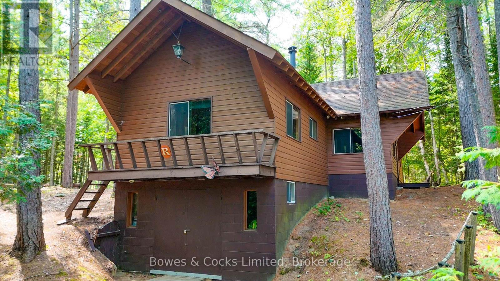 915 Madawaska River Drive, Madawaska Valley, ON - Outdoor With Exterior