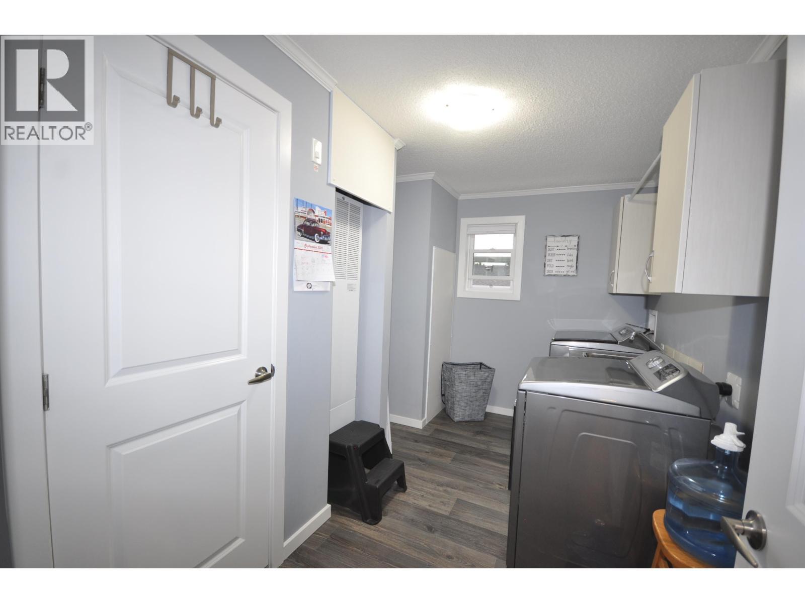 31 4072 Lac La Hache Station Road, Lac La Hache, BC - Indoor Photo Showing Laundry Room