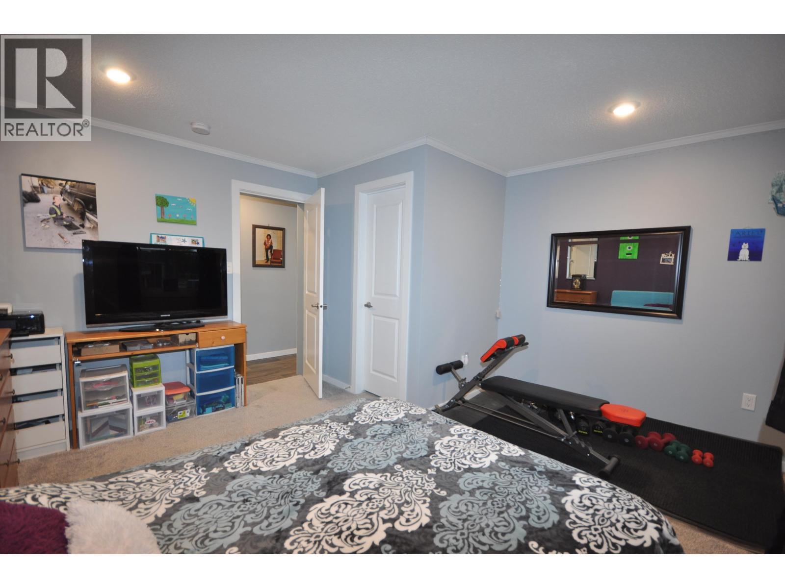 31 4072 Lac La Hache Station Road, Lac La Hache, BC - Indoor