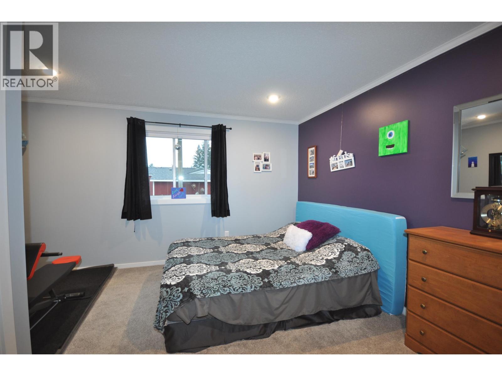 31 4072 Lac La Hache Station Road, Lac La Hache, BC - Indoor Photo Showing Bedroom