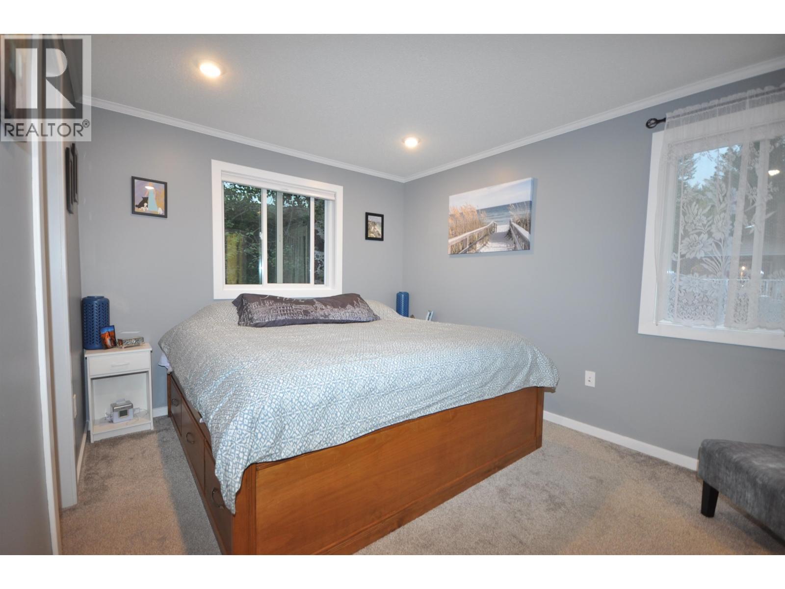 31 4072 Lac La Hache Station Road, Lac La Hache, BC - Indoor Photo Showing Bedroom