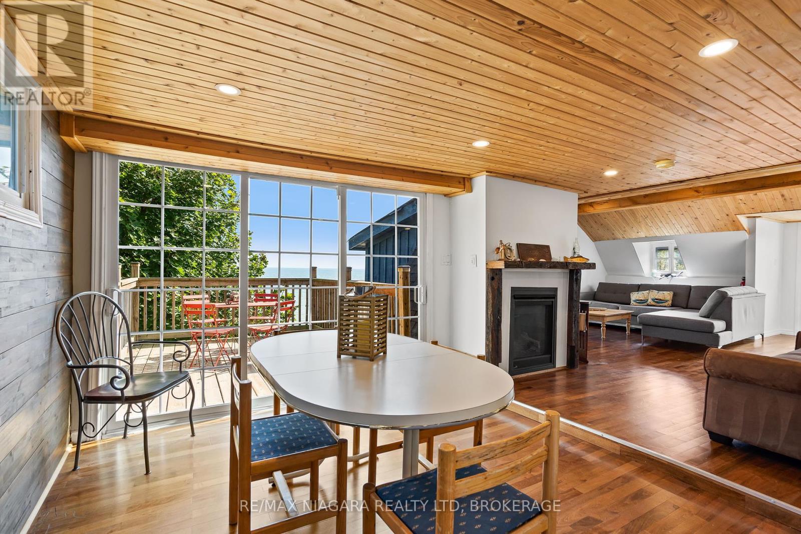 105 Lighthouse Drive, Haldimand (Dunnville), ON - Indoor Photo Showing Other Room With Fireplace