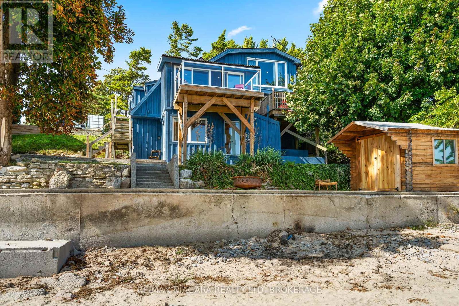 105 Lighthouse Drive, Haldimand (Dunnville), ON - Outdoor