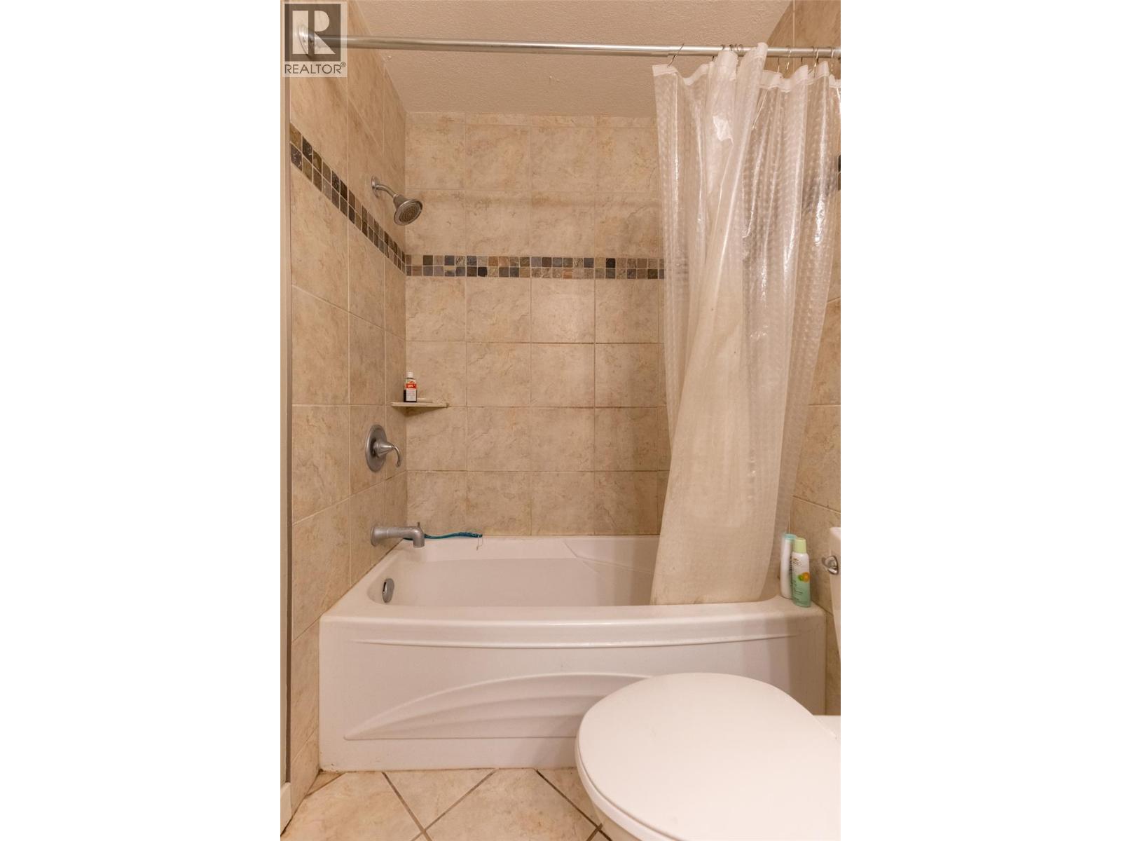 65 Cokato Road Unit# 407, Fernie, BC - Indoor Photo Showing Bathroom