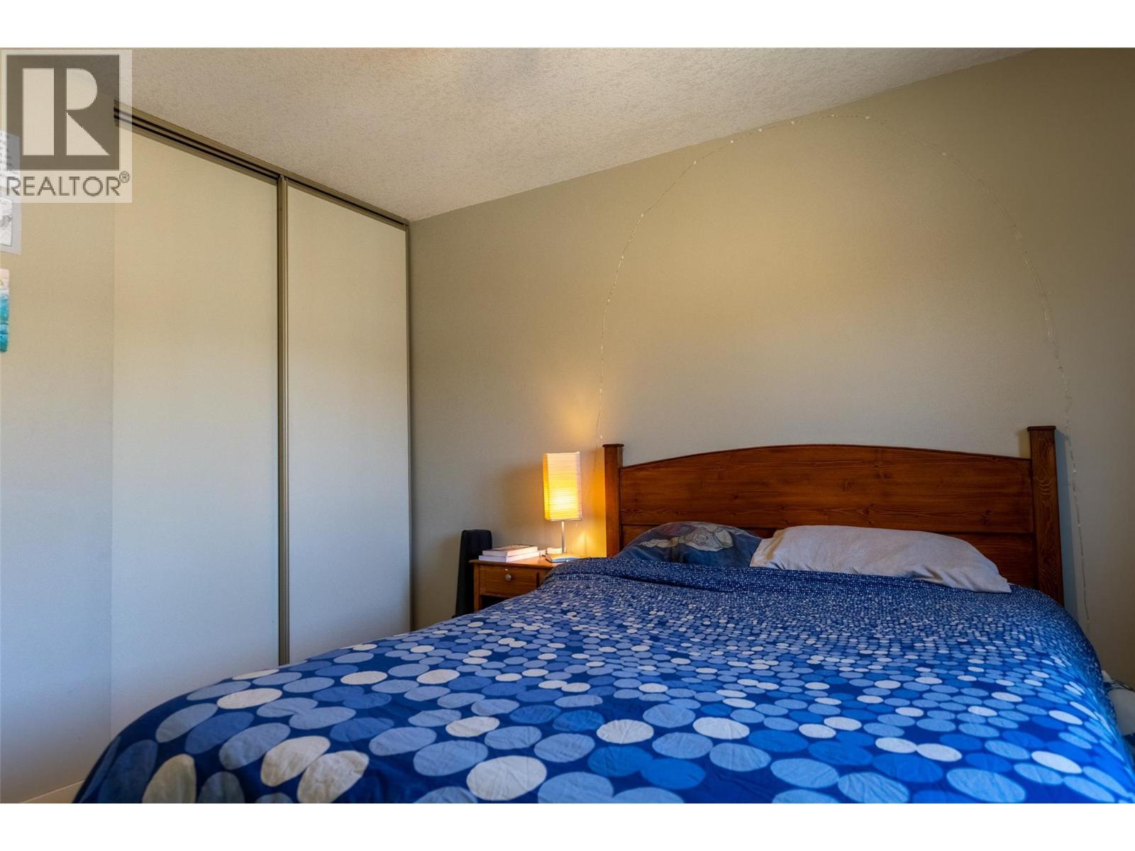 65 Cokato Road Unit# 407, Fernie, BC - Indoor Photo Showing Bedroom